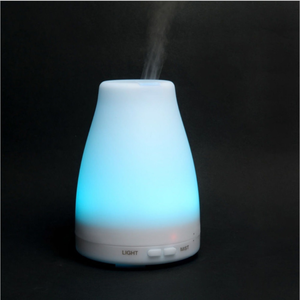<span class=keywords><strong>Amazon</strong></span> Venta caliente plástico LED 100 mL ultrasónico <span class=keywords><strong>aromaterapia</strong></span> aceite difusor eléctrico humidificador de vapor frío - Product Image 2