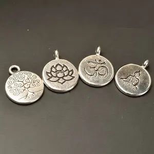 40pc Tibetan Silver Chinese knot Pendant Bracelet Necklace Charms Findings P595