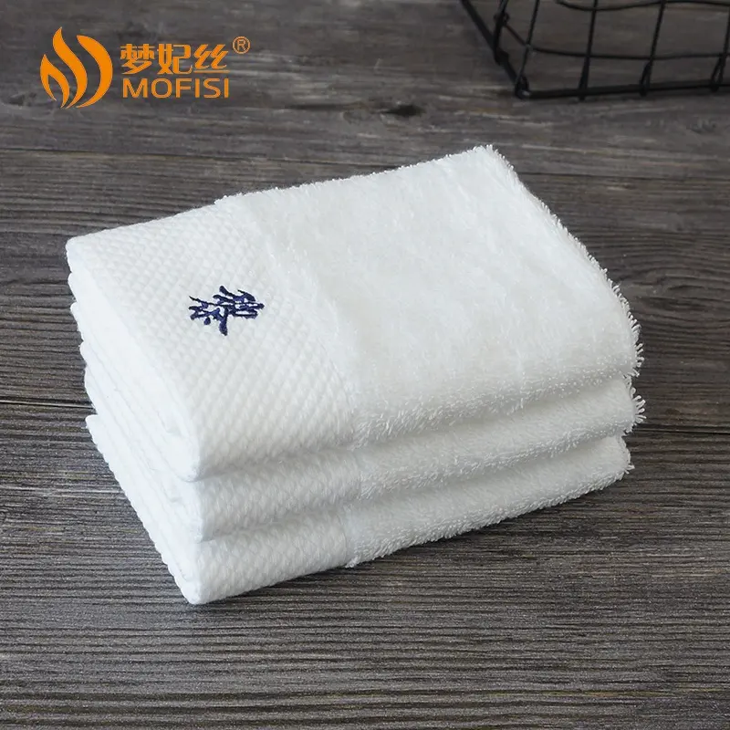 100% कपास कस्टम कढ़ाई लोगो स्नान तौलिया उच्च गुणवत्ता बहु-रंग होटल तौलिया