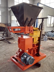 Máquinas baratas de hacer dinero eco brava enclavamiento suelo maquina <span class=keywords><strong>bloquera</strong></span> precio - Product Image 5