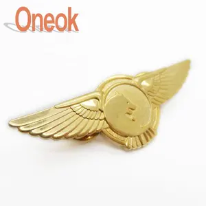 Custom Airlines Wing Abzeichen Großhandel, Gold Emirates Wings Pins