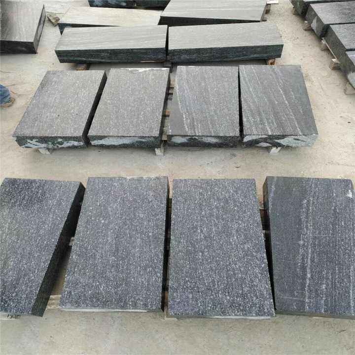 Biasca gneiss G302ソリッドグレー花崗岩と白い静脈駐車石タイル20x20 