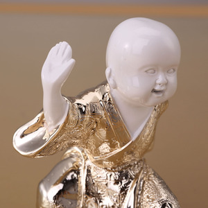 Nhựa Thủ Công Mỹ Nghệ Trang Trí Nội Thất Trung Quốc Thiếu Lâm Nhà Sư Bức Tượng Nhỏ Trang Trí Nội Thất Nhựa Trang Trí Nội Thất - Product Image 2