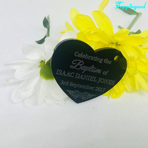 Etiquetas de <span class=keywords><strong>Regalo</strong></span> Acrílicas Personalizadas en Forma de Corazón para Recuerdos de <span class=keywords><strong>Bautizo</strong></span> - Product Image 3