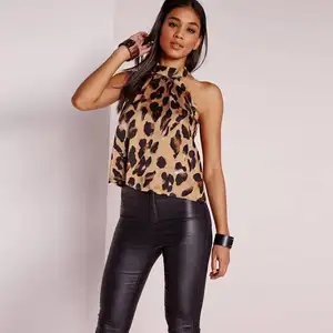 Venta directa de fábrica de las mujeres sin mangas de verano blusa venta al por mayor leopardo impresión Halter Tops blusa