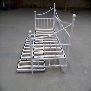 Good Quality Wholesale Wrought Iron <strong>Bed</strong> <strong>Day</strong> <strong>Bed</strong> <strong>Metal</strong> <strong>Bed</strong> - Product Image 2