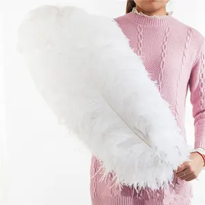 Blanco Carnaval festival de plumas de avestruz para la boda y la decoración del partido