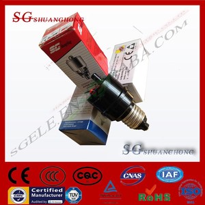 E27 fusible à vis Mini Disjoncteur <span class=keywords><strong>Circuit</strong></span> continu protection <span class=keywords><strong>Europe</strong></span> <span class=keywords><strong>de</strong></span> <span class=keywords><strong>L</strong></span>'<span class=keywords><strong>est</strong></span> - Product Image 3