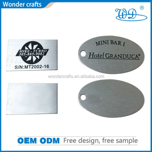 A buon mercato su misura logo in ottone inciso bronzo placcato carino <span class=keywords><strong>cane</strong></span> di animale domestico di sicurezza in metallo bianco nome inciso tag - Product Image 5