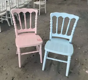 儿童浅蓝色婚礼椅子