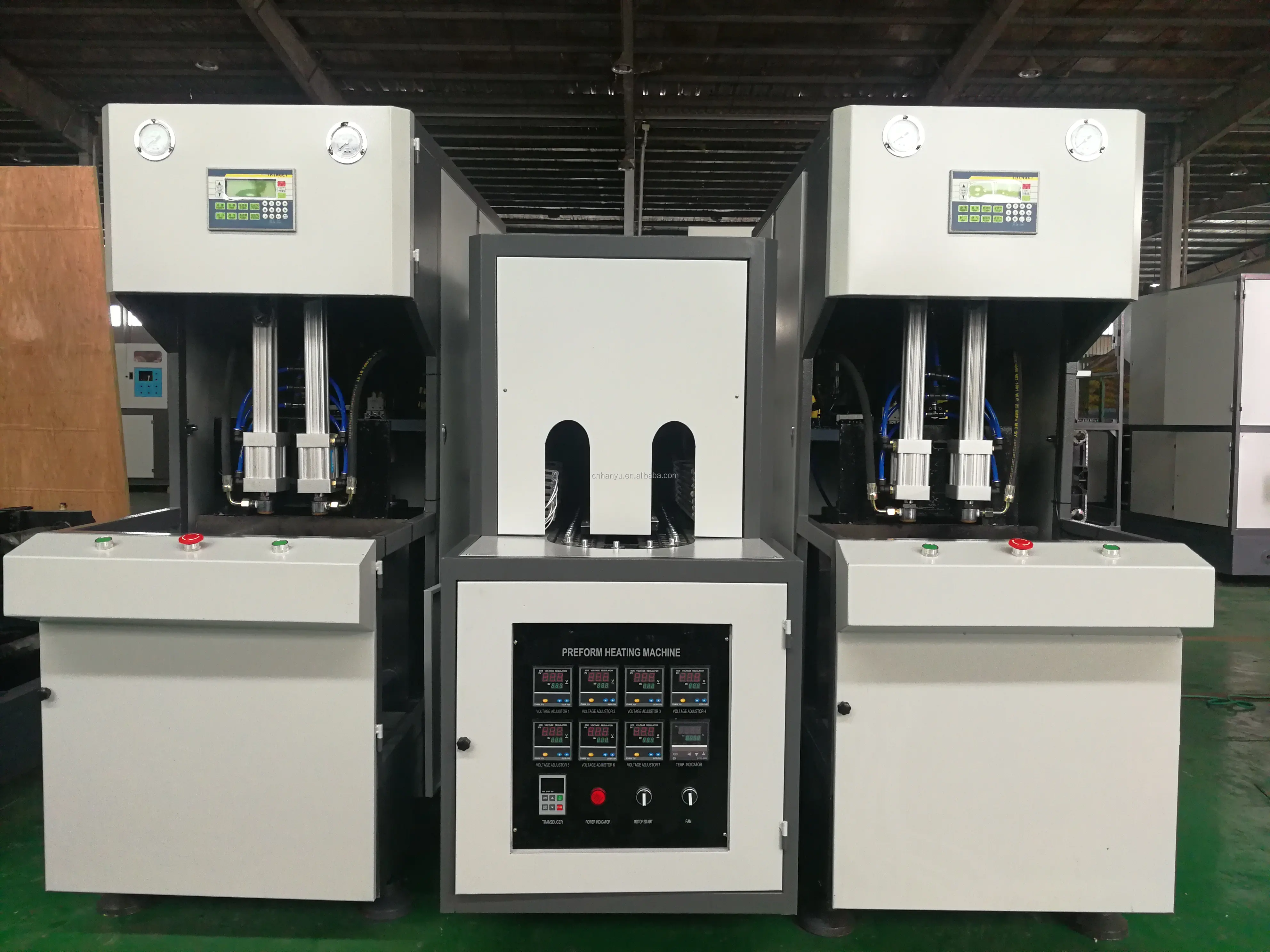 Nhà máy cung cấp Chai nhựa PET để thổi Máy làm chai nước bán tự động máy đúc thổi