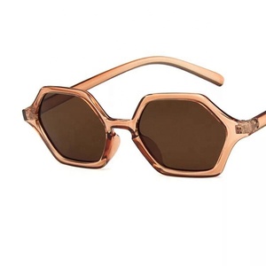 Lunettes <span class=keywords><strong>de</strong></span> <span class=keywords><strong>soleil</strong></span> Vintage pour hommes et femmes, nouvelle <span class=keywords><strong>marque</strong></span> tendance, Sexy, bon marché, vente en gros, 2022 - Product Image 4