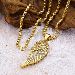 थोक लक्जरी गहने क्रिस्टल गैंडा स्टेनलेस स्टील सोने की प्लेटेड एंजेल पंख पेलेंट हार - Product Image 5