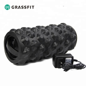 GRASSFIT private labebling <span class=keywords><strong>massaggio</strong></span> dei tessuti profondi <span class=keywords><strong>rullo</strong></span> <span class=keywords><strong>muscolare</strong></span> elettrico <span class=keywords><strong>rullo</strong></span> in schiuma EVA vibrante nero <span class=keywords><strong>per</strong></span> fitness home gym - Product Image 3