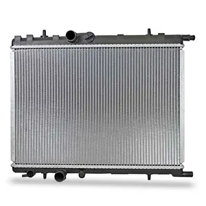 Los mejores proveedores de radiadores producen radiador de alto rendimiento, radiador de aluminio para automóvil