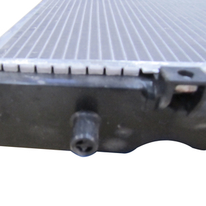 Radiador para Mitsubishi Triton/<span class=keywords><strong>L200</strong></span> Pick-up K74T <span class=keywords><strong>96</strong></span>- MR281023 MR481788 - Product Image 3