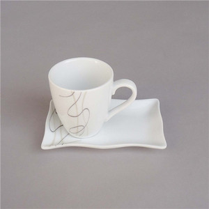 Pakistan tè tempo design moderno prodotti per la casa in ceramica tazza di tè e piattino per supporto dei cookie - Product Image 1