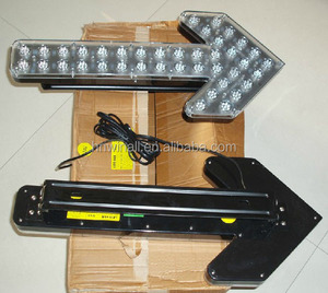 Chất Lượng Cao Màu Vàng 600 Mét <span class=keywords><strong>Led</strong></span> Nhấp Nháy Hướng Mũi Tên Ánh Sáng Cho Xe Tải - Product Image 2