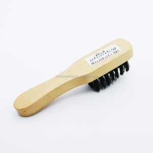 Small Portable PP Hair <strong>Suede</strong> Shoe Cleaning <strong>Brush</strong> with Wood Handle Travel-Friendly Hairbrush for Shoes - Product Image 4