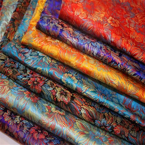 Tessuto di Hangzhou 100% Poliestere Jacquard Broccato Effetto Seta per Abiti e Abbigliamento Cinese - Product Image 6