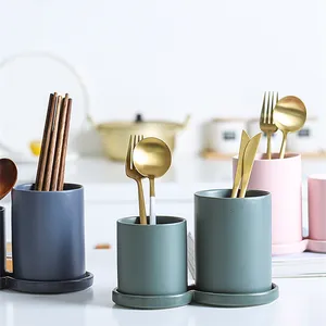 Nuevo Diseño de Porta Cubiertos de Cerámica Mate Esmaltada para Cocina, Económico - Product Image 1