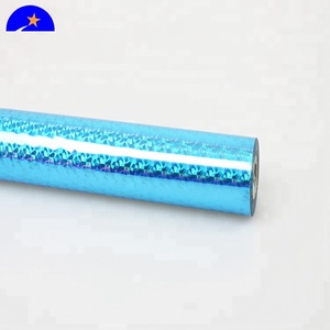 Lámina de Estampado en Caliente Holográfica PET con Efecto Arcoíris para Cuadernos, Grosor de 12 micras, Colores Dorado/Plateado/Rojo/Mate, Marca Xineli - Product Image 5
