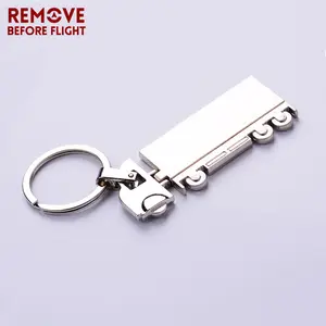 Remove Before Flight sleutelhanger Nieuwe Sieraden 3D Truck Shaped Trendy Sleutelhanger Sleutelhanger voor Autosleutel Houder Sleutelhangers