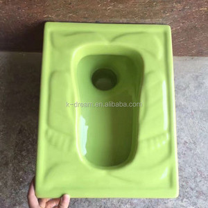 KD-K01SP di alto livello per bambini bagno in ceramica colorata padella per accovacciata <span class=keywords><strong>con</strong></span> forma di mela serbatoio scuola materna tozza toilette per i bambini - Product Image 3