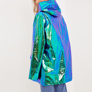 Nouvelle mode, parka <span class=keywords><strong>oversize</strong></span> à capuche imperméable à manches longues holographique, imperméable pour femmes - Product Image 2