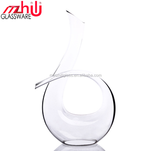 Los extranjeros, escorpio forma decater elegante caja de regalo de cristal jarra con vaso de vino copa - Product Image 1