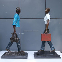 Escultura de estatua de amor de besos de fundición de bronce de hombre y mujer desnuda de tamaño natural a la venta