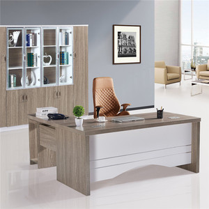 Modern yönetici masaları gümrükleme MDF/MFC ofis mobilya modern çekmece yönetici ofis masası ile yan kabin ile tasarım - Product Image 1