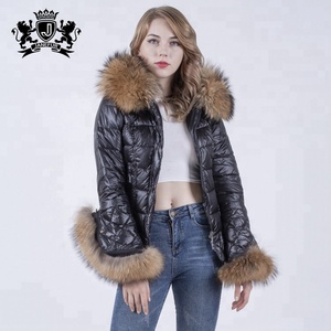 Cappotto Invernale Imbottito in Piuma con Collo e Polsini in Pelliccia di Procione, Giacca Invernale da Donna con Cappuccio in Pelliccia - Product Image 4