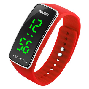 Skmei slim plastic slanke digitale led licht horloge - Product Image 4
