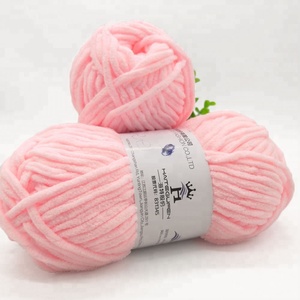 Meilleure qualité polyester fantaisie <span class=keywords><strong>chenille</strong></span> fil à tricoter à la main - Product Image 1