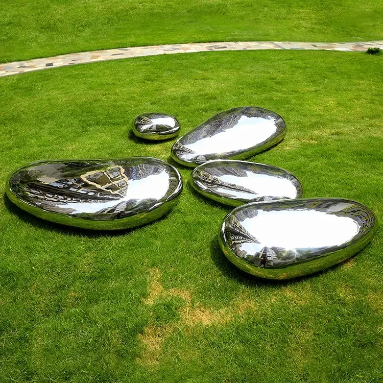 Modern Metal el sanatları ayna soyut süsler bahçe dekorasyon için Metal süs taşı şekil paslanmaz çelik heykel açık
