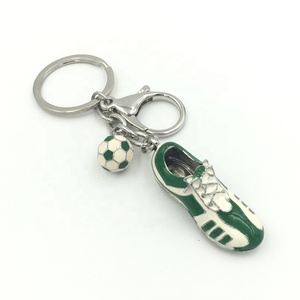 Groothandel Voorraad Zinklegering Metalen Voetbal Schoenen Sleutelhanger Voor Sport Relatiegeschenk