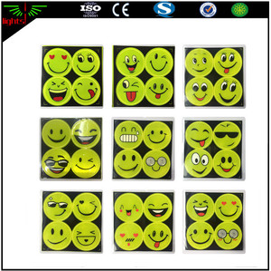 Maßgeschneiderte wasserdichte glow in <span class=keywords><strong>the</strong></span> dark emoji decor aufkleber für kinder und bike scary reflektierende aufkleber - Product Image 3
