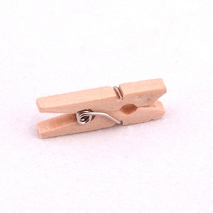 Fashional vente en gros 2.5 cm couleur bois naturel Mini pince en bois/chevilles fantaisie trombone <span class=keywords><strong>pinces</strong></span> à linge - Product Image 5