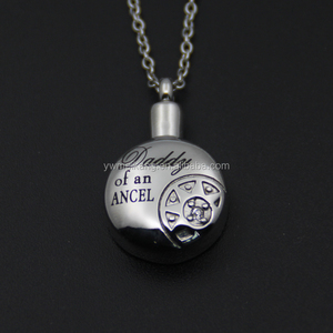 Collier urne funéraire avec gravure « Papa d'un ange », pendentif souvenir en forme de cœur filigrané, bijou entonnoir pour cendres - Product Image 5