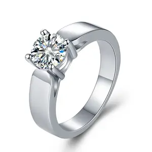 1 Karat Forever Round Moissanite Stone Soliatire Cincin Desain Emas Putih 18K untuk Pernikahan