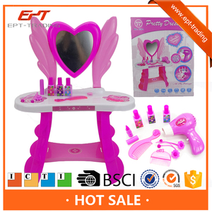 Ensemble de maquillage EPT, chaise à main, meubles miniatures, jeu de simulation, coiffeuse pour fille, maison de jeu en plastique - Product Image 3
