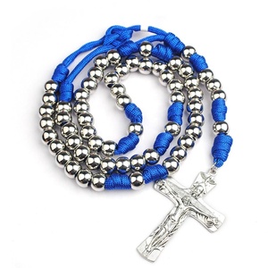 <span class=keywords><strong>Collana</strong></span> <span class=keywords><strong>Rosario</strong></span> con Perline CCB da 10mm <span class=keywords><strong>in</strong></span> <span class=keywords><strong>Acciaio</strong></span> Placcato Blu con Filo Resistente - Product Image 2