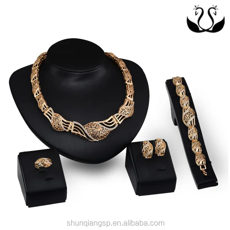 Wholesale Dubai Gold Plated Zinc Alloy Imitation Jewelry Sets Four Pieces