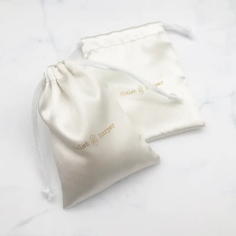 Sacs en microfibre pour bijoux à cordon de serrage, personnalisés pochettes d'emballage en tissu blanc et en daim avec logo, 50 pièces