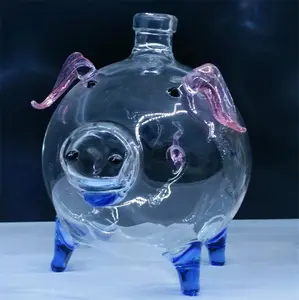 猪形手工玻璃艺术酒瓶: