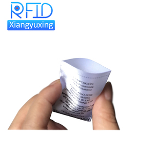 Passieve <span class=keywords><strong>RFID</strong></span> NFC Kleding <span class=keywords><strong>Tag</strong></span> Voor Kleding/Wasserij/<span class=keywords><strong>Apparel</strong></span> - Product Image 6