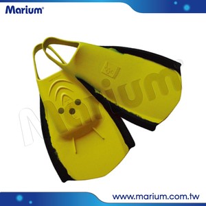 Aletas de Natación de Goma con Bolsillos Suaves para los Pies, Aletas Cortas para Surf y Natación - Product Image 2