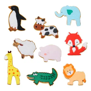 5 étoiles Lion, éléphant, cochon, dauphin, chat, vache et chien, coupe-biscuits avec animaux mignons en acier inoxydable