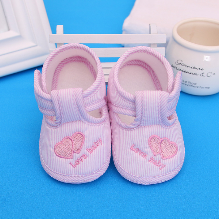 Pink(Heart-shaped pattern)